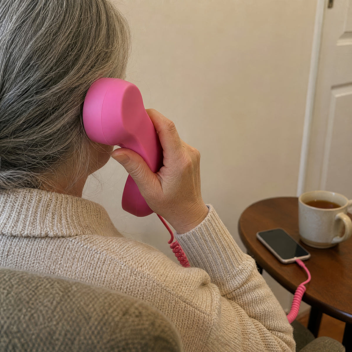 ☎️ Retro Classic Phone Handset – Turn Your Smartphone Into a Classic Call/Type C
